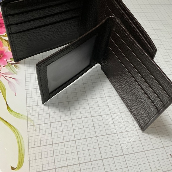 Gucci brown bifold wallet - Picture 7 of 8